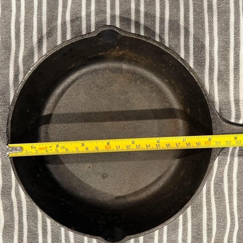 Lodge No 5 Cast Iron Skillet 8